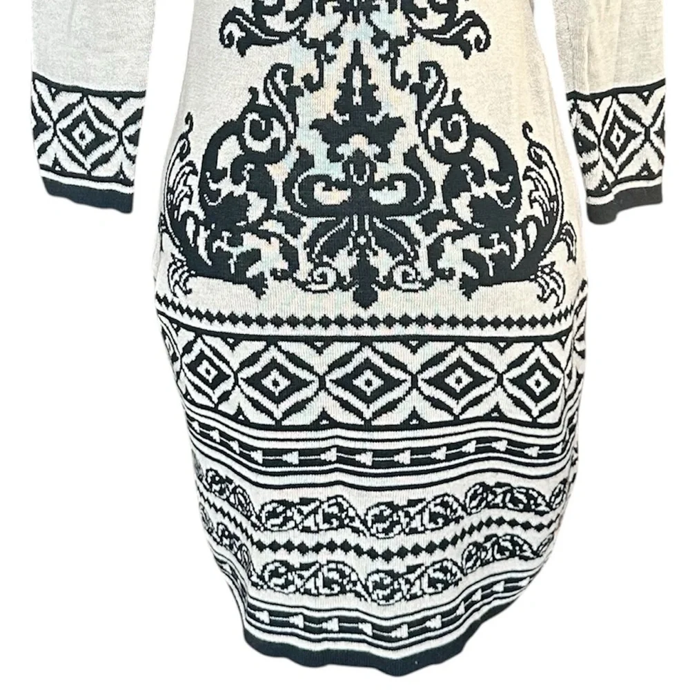 Free People Sexy Stretchy Tribal Versace Pattern Mini Sweater Dress Size XS - Picture 7 of 8